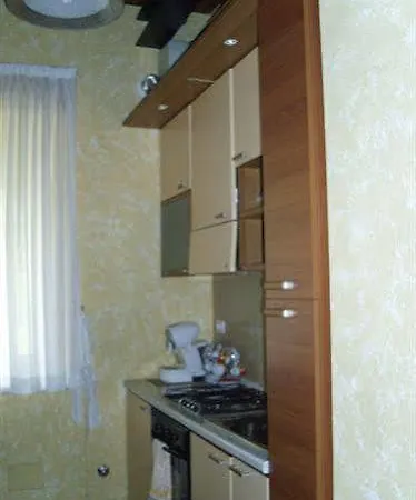 Daniel's 3* Рим