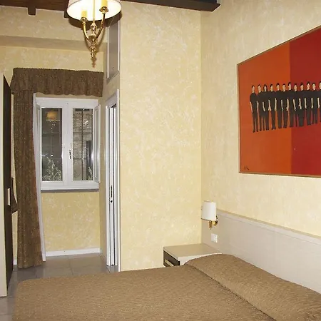 Daniel's Guest house 3*