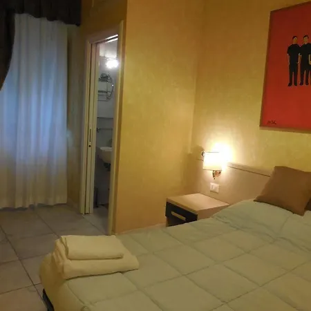Daniel's Guest house 3*